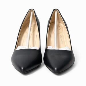 Nine West Black Leather Pointed Toe Pumps – Size 7M – Classic Stiletto Heels